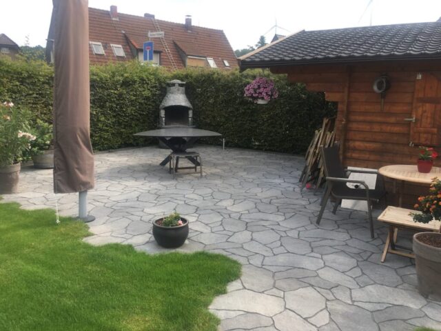 Terrassenbau, Pflasterarbeiten, Polygonalverband, Betonstein, Natursteinoptik